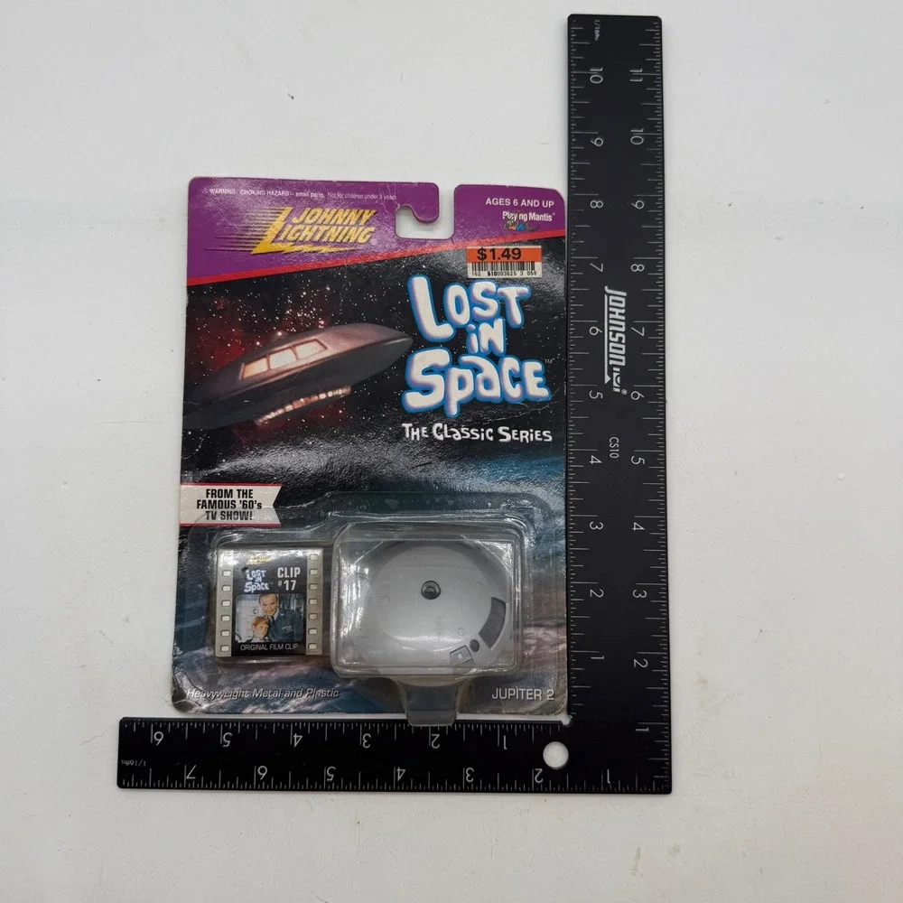 Johnny Lightning Lost In Space Jupiter 2 Diecast Ship with Film Clip 433-00 1998